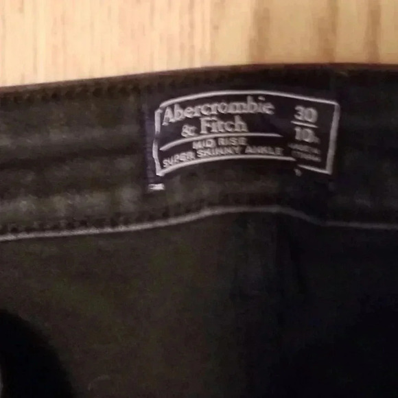 Abercrombie & Fitch Black Mid Rise Super Skinny Ankle Jeans Sz 30/10R - Picture 5 of 7